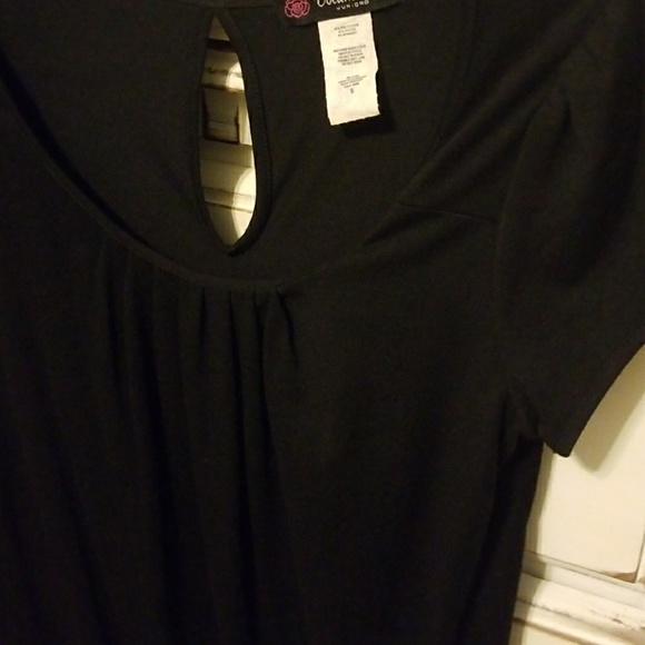 🖤Volume One Top🖤 - Picture 4 of 6